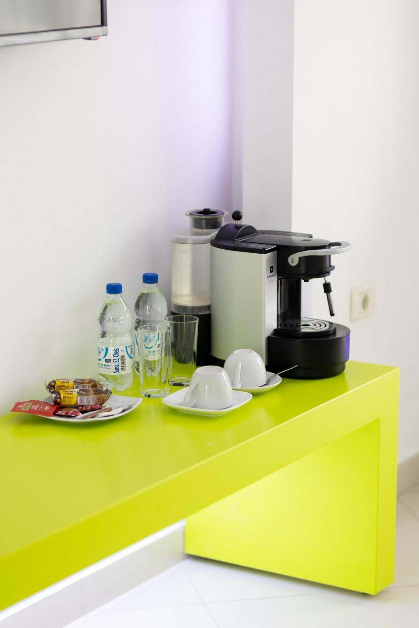 Christina Hotel Bucureşti Ngoại thất bức ảnh